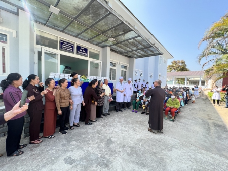 Niềm vui của bệnh nhân tại Trung tâm Y tế huyện Đăk Hà